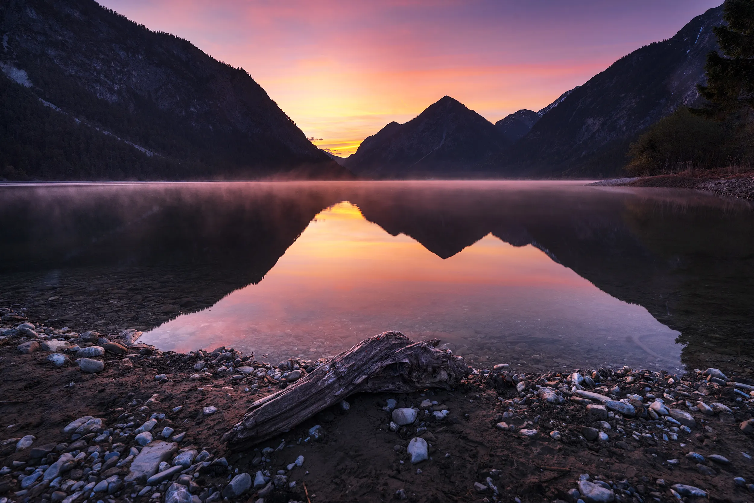 Landscape photo from the Instagram profile of Michael Holzinger