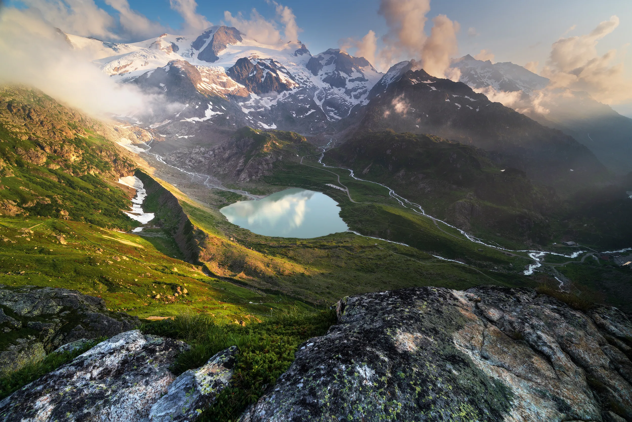 Landscape photo from the Instagram profile of Michael Holzinger