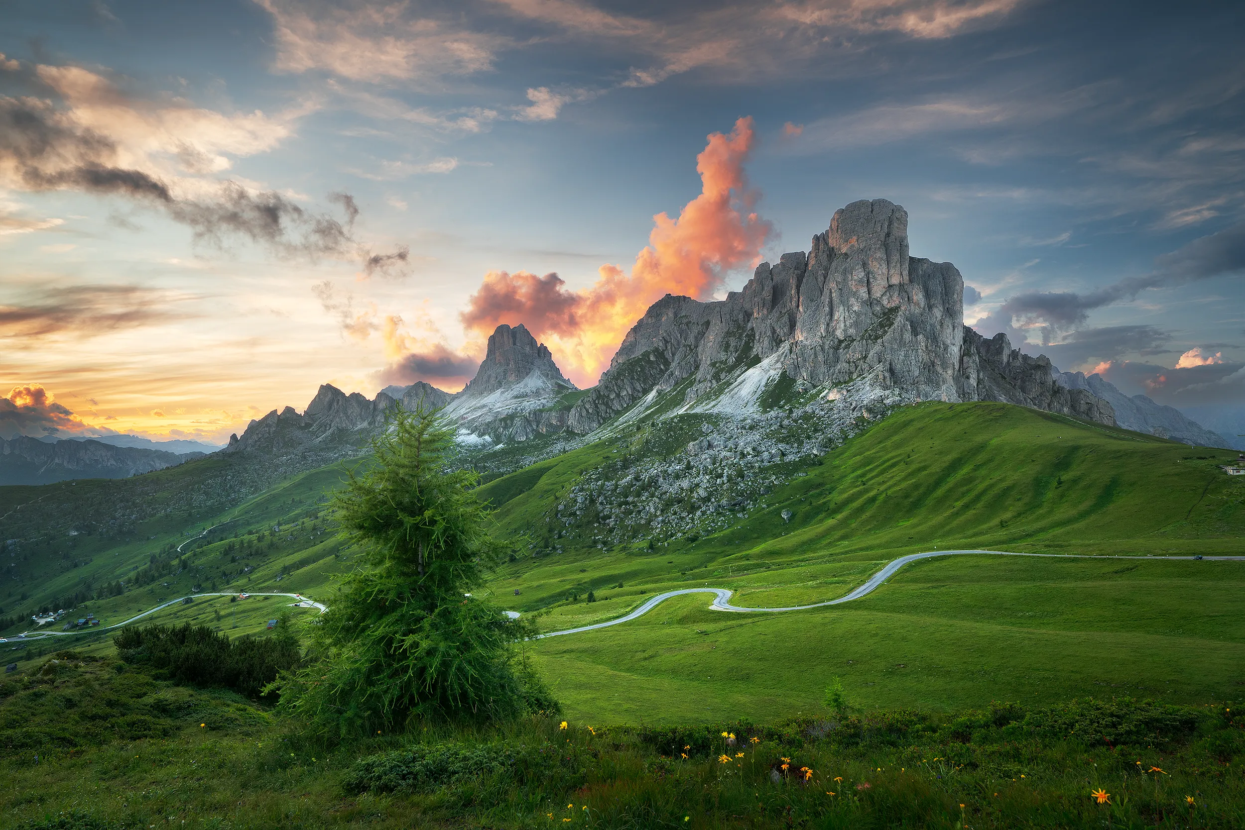 Landscape photo from the Instagram profile of Michael Holzinger